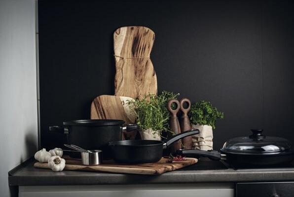 Actual product image AMT Induction crêpes pan ø 28 cm (28 cm, Crêpe pan, Cast aluminium)
