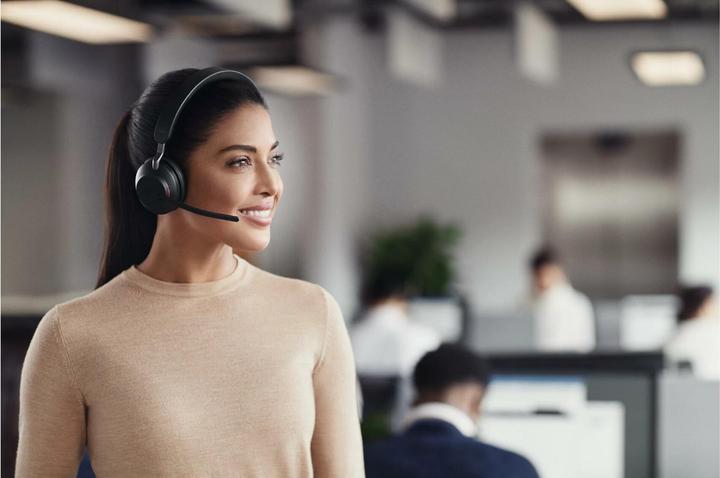 Actual product image Jabra Evolve2 65 UC (Wireless, USB-A)