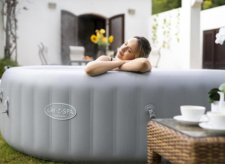 Produktbild Bestway Lay-Z-Spa Grenada 236x71cm Airjet (8 Pers.)
