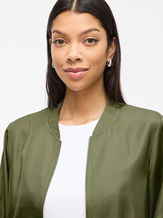 Actual product image Vila Reissverschluss Bomberjacke (38)