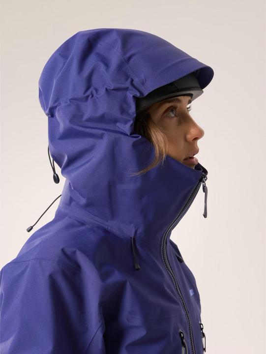Actual product image Arc'teryx Alpha SV (M)