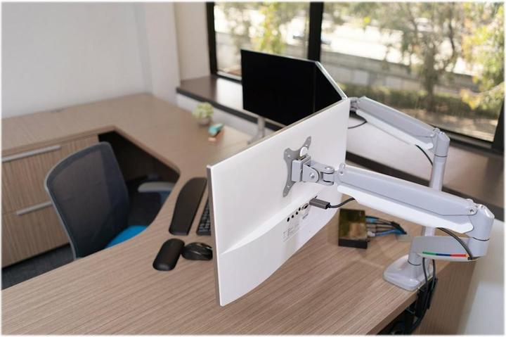 Actual product image Kensington SmartFit® One-Touch Single Monitor Arm (Table, 32.01")