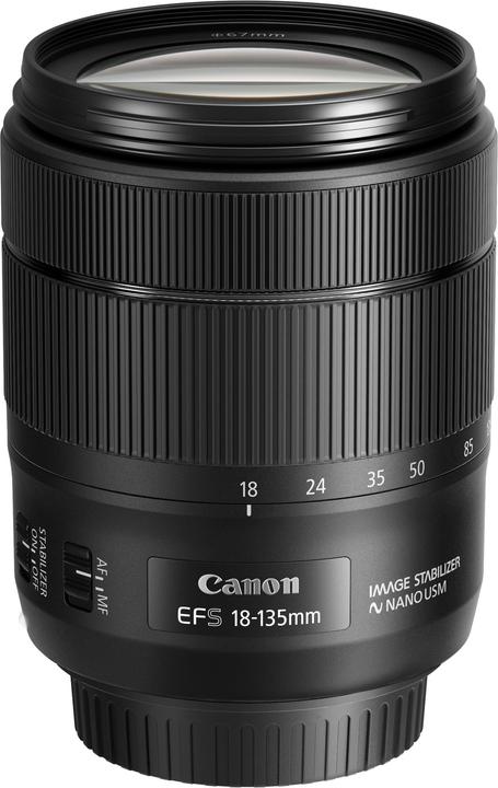 Canon EF-S 18-135mm f/3.5-5.6 IS USM (Canon EF-S, APS-C / DX)