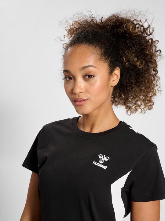Actual product image hummel hmlSTALTIC COTTON T-SHIRT S/S WOMAN (XS)