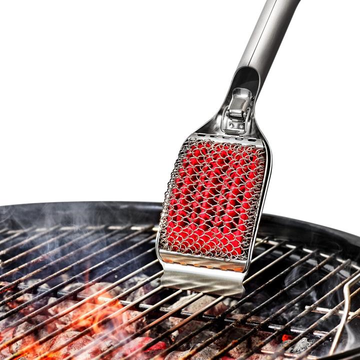 Actual product image OXO GG Grill Brush 51.3x7.8cm (51.30 cm)