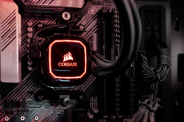 Image du produit Mifcom TEMPEST RTX3060 Ti Ryzen 5 (AMD Ryzen 5 5600X, 16 Go, 1000 Go, GeForce RTX 3060 Ti)