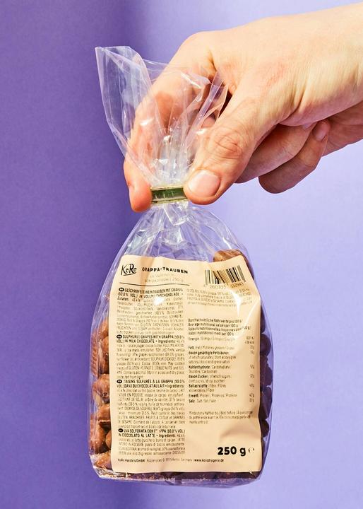 Image du produit KoRo Raisins (sulfurés) à la grappa dans du chocolat au lait entier (1 pcs, 250 g)