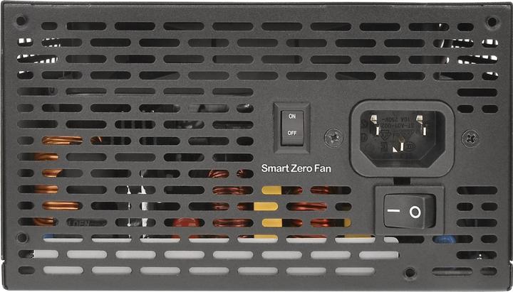 Immagine prodotto Thermaltake Toughpower GF A3 1050W 80+ Gold per Gen 5 (1050 W)