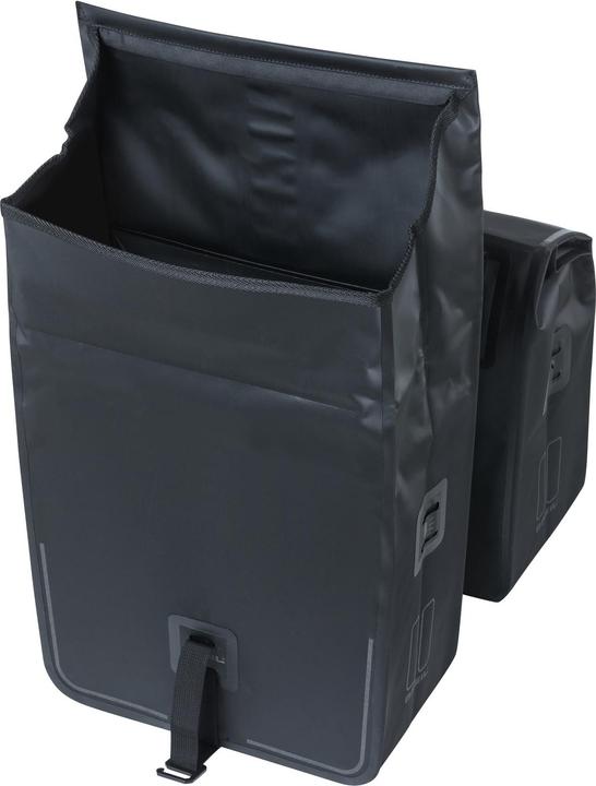Actual product image Basil Urban Dry Double (50 l, Luggage carrier bag)