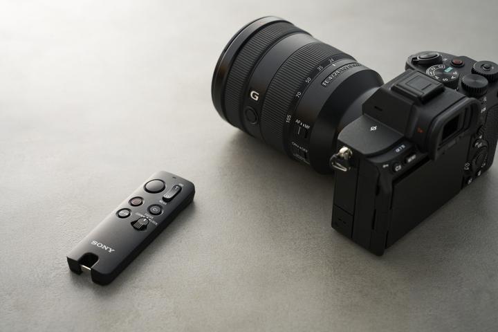 Image du produit Sony RMT-VP2 Bluetooth Fernbedienung (Télécommande spécifique à l'appareil, Bluetooth)