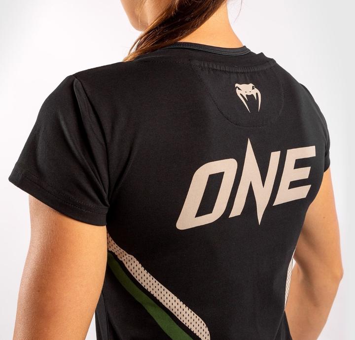 Image du produit Venum ONE FC Impact T-shirt - for women - Black/Khaki (M)