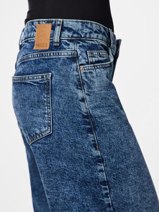 Actual product image Pieces PCSELMA LW Wide Fit Jeans (W31/L30)
