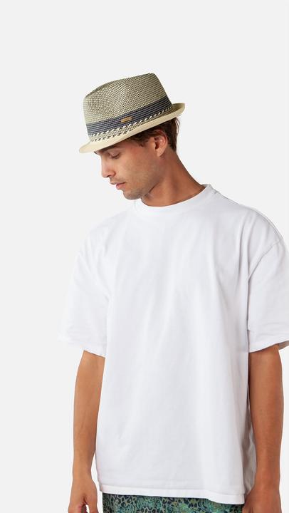 Actual product image Barts Fluoriet Hat (One size)