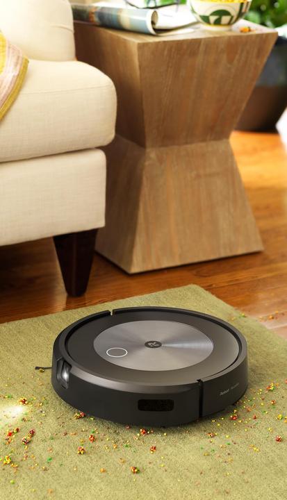 Actual product image iRobot Roomba j7+ (Robot vacuum)