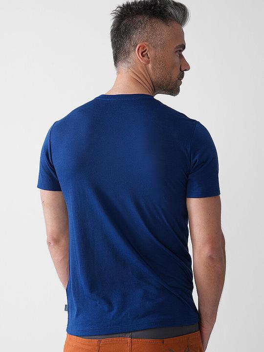 Actual product image Meru Bustos Merino (L)