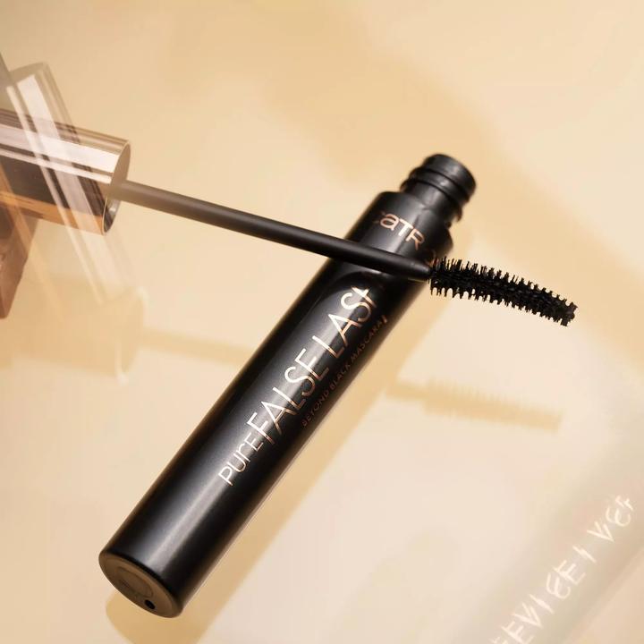 Actual product image Catrice Pure False Lash Mascara 010 Fiber Black (Black)