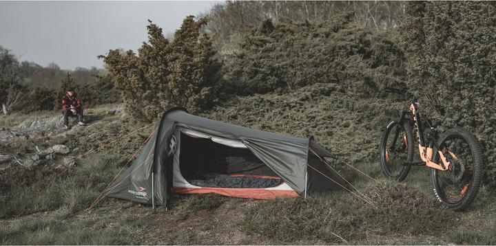 Image du produit Easy Camp Tunnelzelt Sarek 1 (dunkelgr?n/orange, Modell 2025) (Tente tunnel, 1.80 kg, 1 personne)