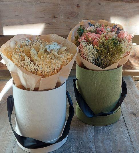 Produktbild Myflower Trockenstrauss natur in Geschenkbox (Trockenblumen)