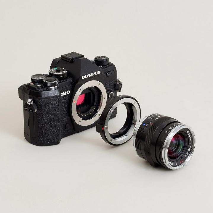 Produktbild Urth Lens Mount Adapter: Compatible with Leica M Lens to Micro Four Thirds (M4/3) Camera Body