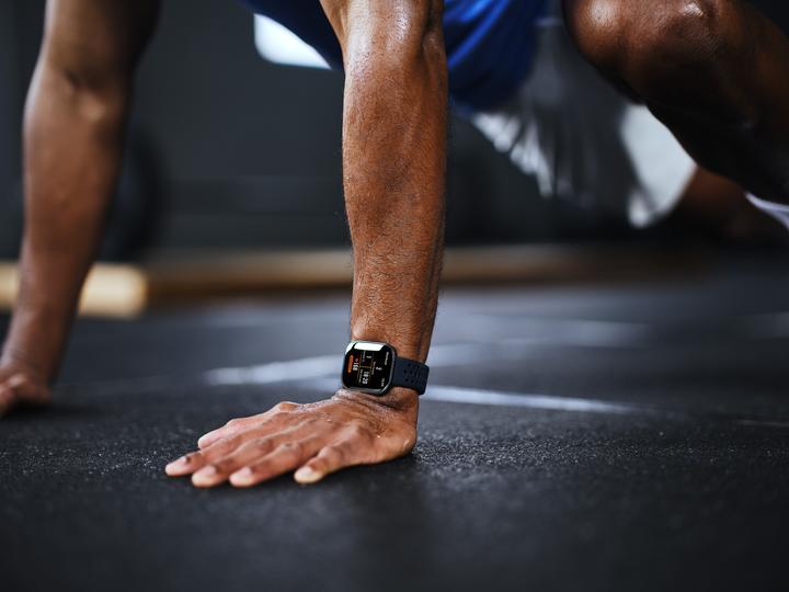 Actual product image Amazfit BIP 6, BLACK