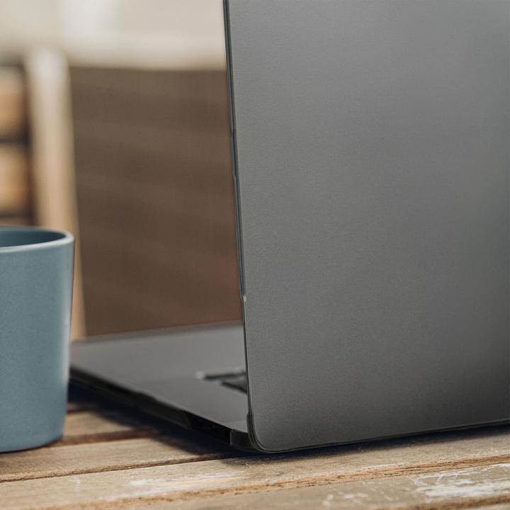 Actual product image Moshi iGlaze Hardshell Case for 16-inch MacBook Pro - Stealth Black (16", Apple)