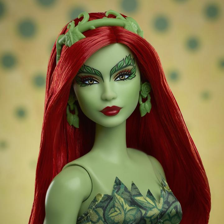Image du produit Barbie Poupée de collection Signature Poison Ivy