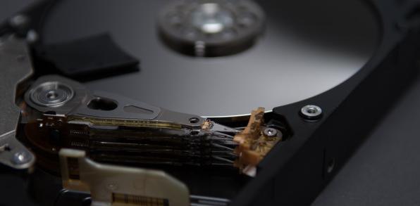 Produktbild Toshiba S300 (8 TB, 3.5", CMR)
