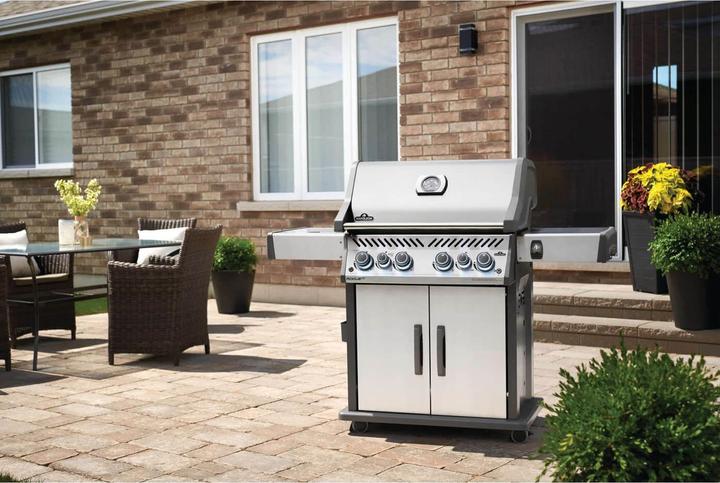 Image du produit Napoleon Grille Rogue 525SE (26.10 kW)