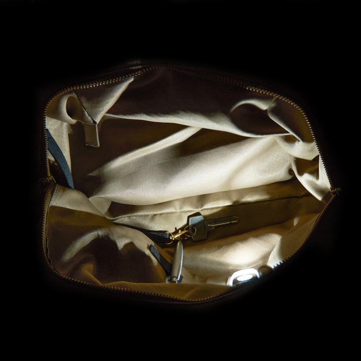Immagine prodotto Riccardo Ferducci Borsa a mano A4, scomparto con luce LED, Bellini