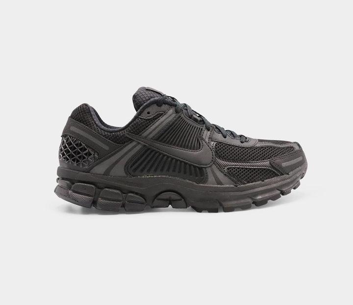 Produktbild Nike Zoom Vomero 5 (41)