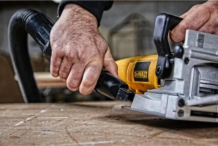Actual product image DeWalt DW682K