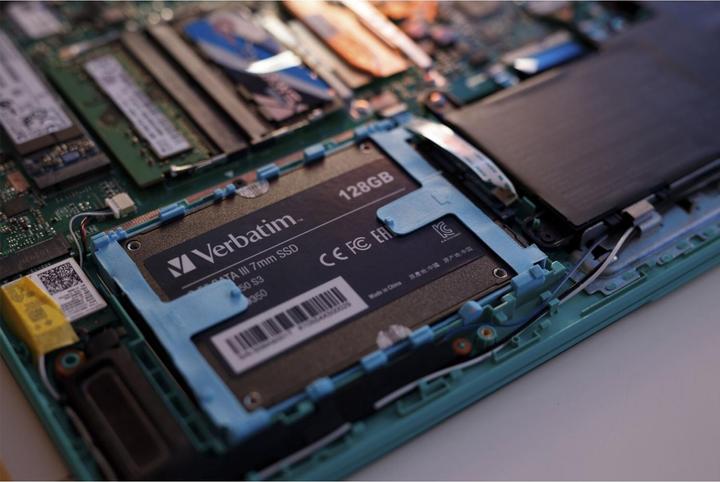 Actual product image Verbatim Vi550 (128 GB, 2.5")