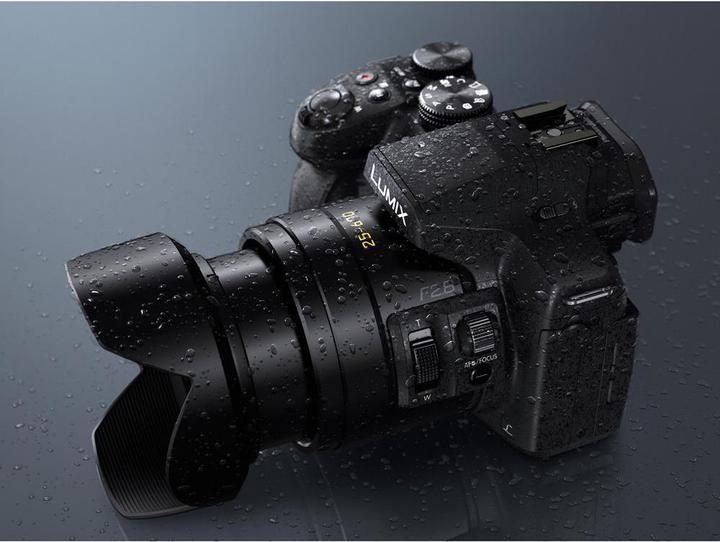 Produktbild Panasonic Lumix FZ300 (25 - 600 mm, 12.10 Mpx, 1/2,3'')