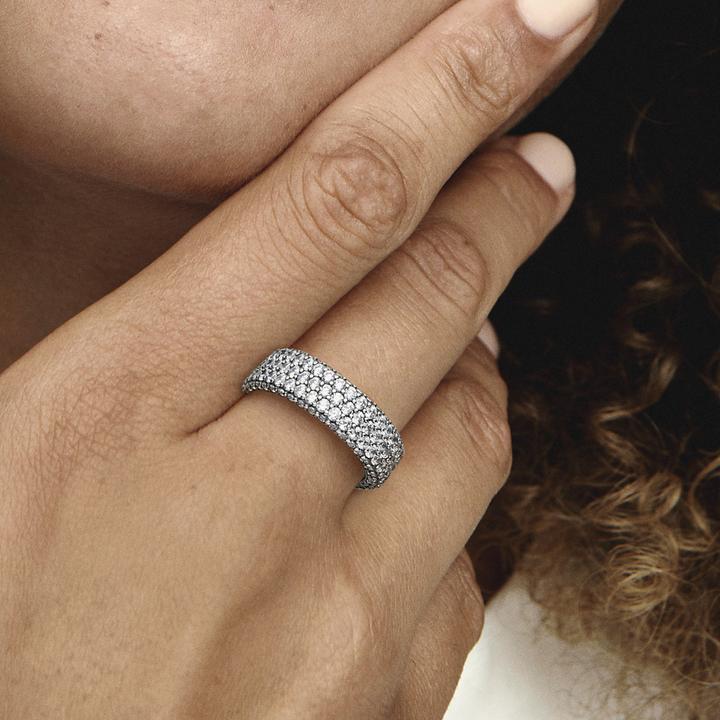 Produktbild Pandora Timeless Dreireihiger Pavé Ring (50, 925 Silber)