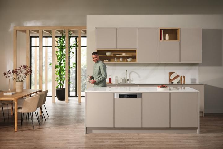 Actual product image Miele G 17600-60 SCi AutoDos
