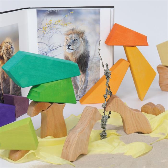 Produktbild Grimm's Bauspiel Regenbogenlöwe