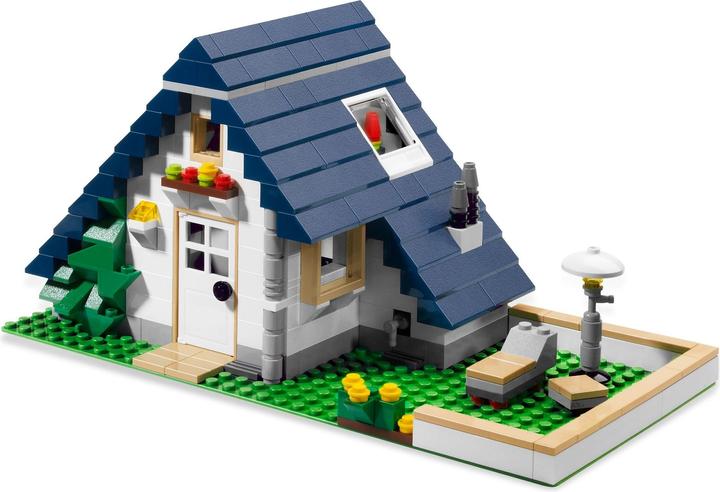 Actual product image LEGO House with garage (5891, LEGO Creator 3-in-1)