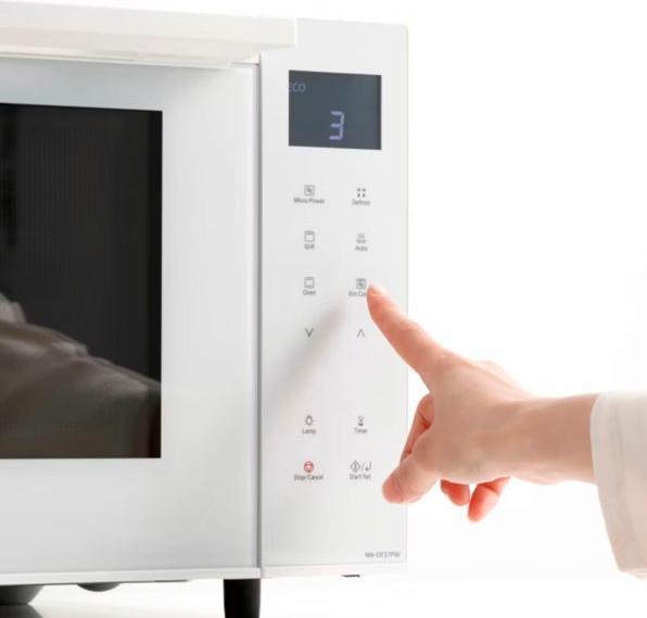 Actual product image Panasonic Microgolfoven Combi Nn-Df37pwe (23 l)