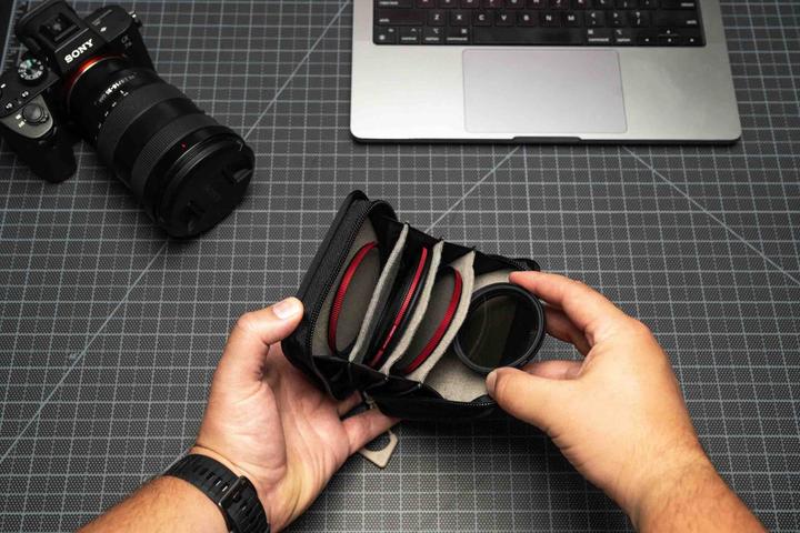 Image du produit Wandrd Lens Filter Case, Yuma Tan (0.65 l)