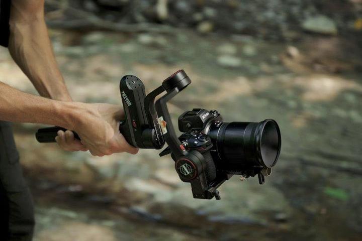 Image du produit Nikon Z6 II Kit (24 - 70 mm, 24.50 Mpx, Plein format)