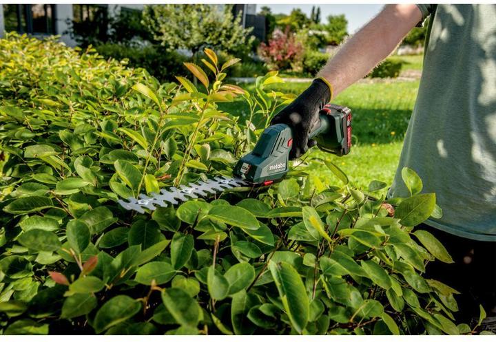 Actual product image Metabo SGS 18 LTX Q (Cordless hedgecutters)