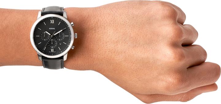 Actual product image Fossil Neutra (Analogue wristwatch, Chronograph, 44 mm)