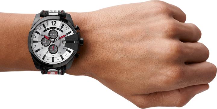 Actual product image Diesel Mega Chief (Chronograph, Analogue wristwatch, 51 mm)