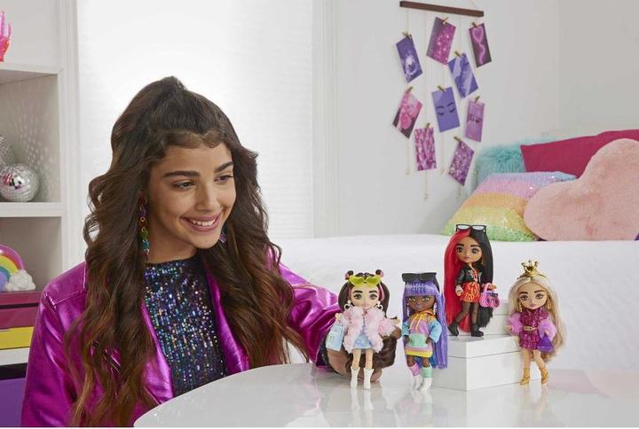 Immagine prodotto Barbie Extra Mini Doll - Cow Print Furry Jacket