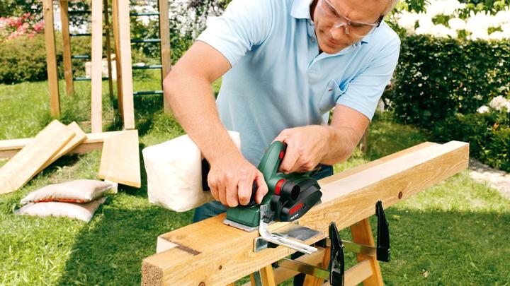 Image du produit Bosch Home & Garden UniversalCirc 12