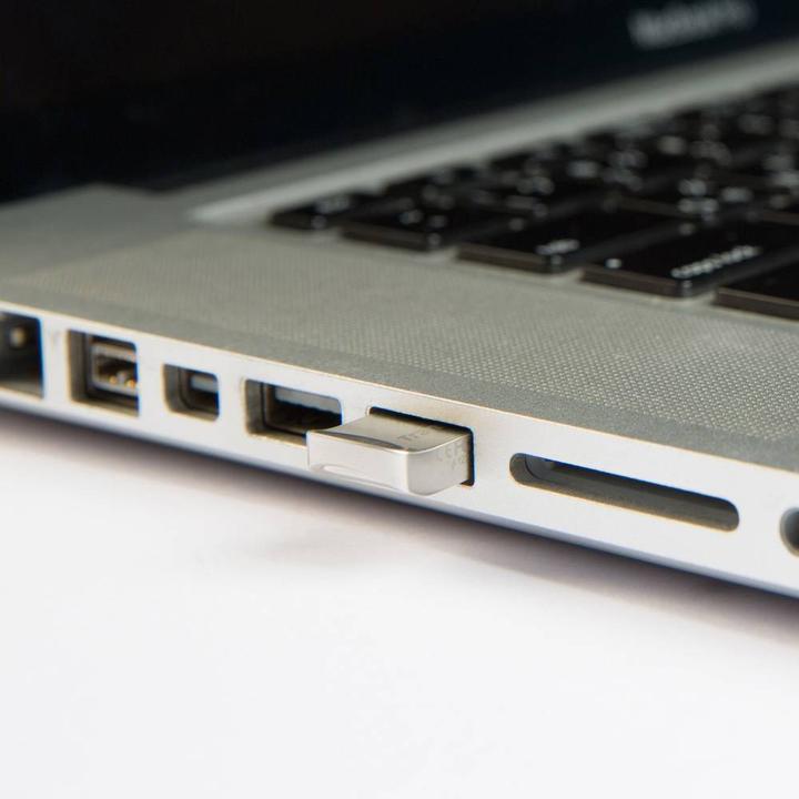 Produktbild Transcend JetFlash 710S (64 GB, USB-A, USB 3.1)