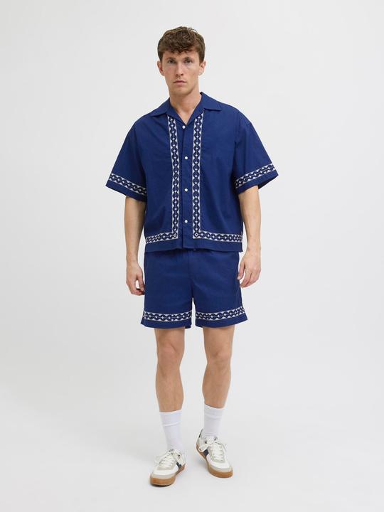 Actual product image Jack & Jones Jordia Emb Crinkle Resort Shirt Ss (XL)