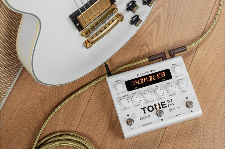 Actual product image IK Multimedia TONEX Pedal Anniversary Edition (Electric guitar, Electric bass)