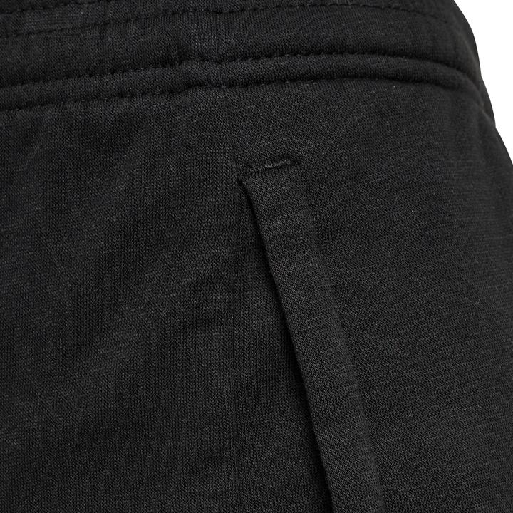 Produktbild hummel Red Basic Sweat Shorts Woman (XL)