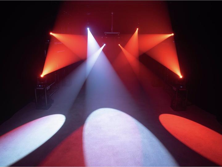 Actual product image Eurolite LED TMH-S90 Moving-Head Spot (Moving bar)